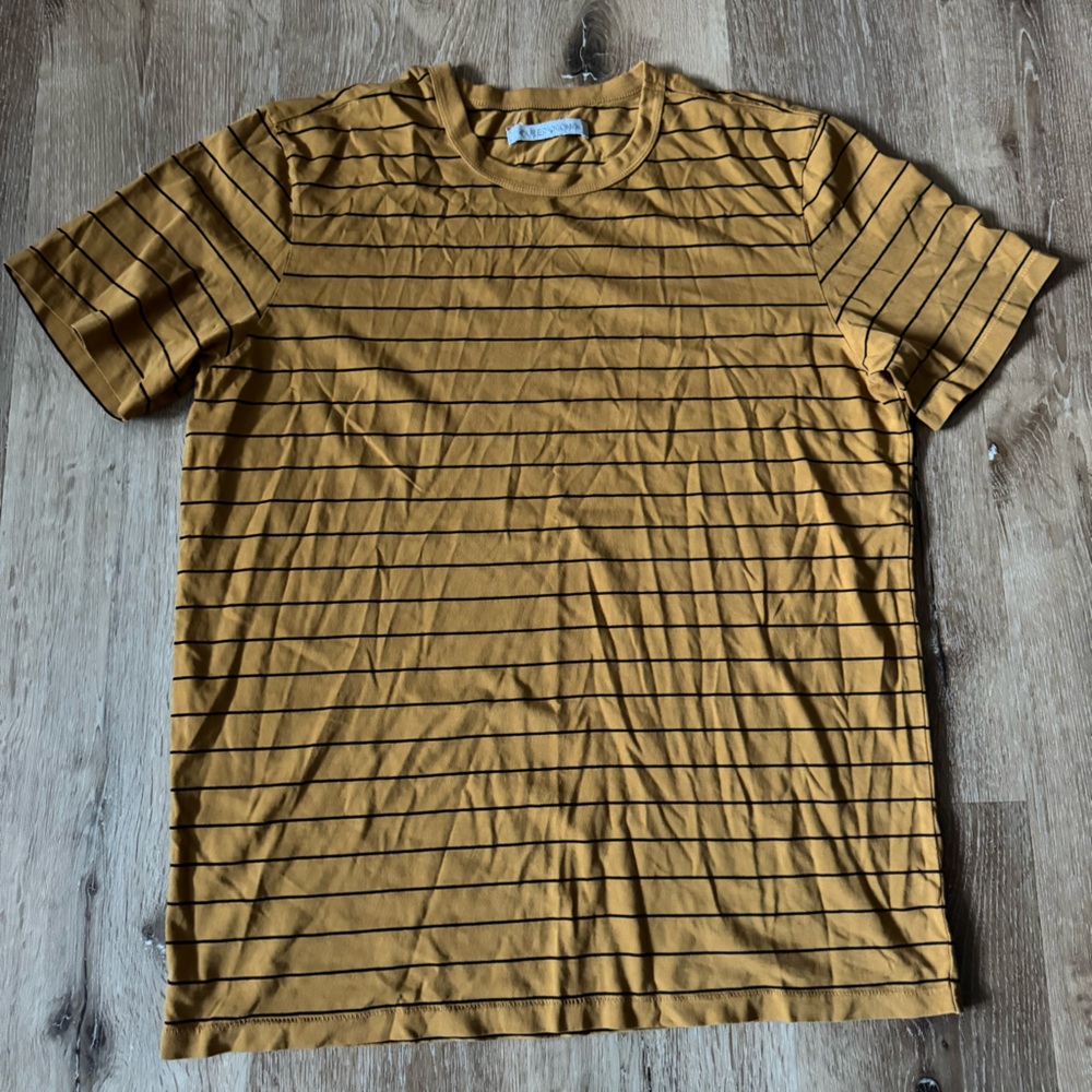 Outerknown Mustard and Black Striped Tee Size‎ M/L
